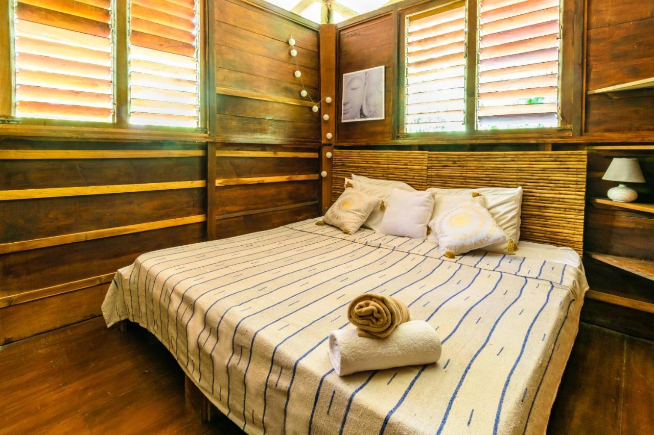 Funky Monkey Lodge Playa Santa Teresa  Eksteriør bilde