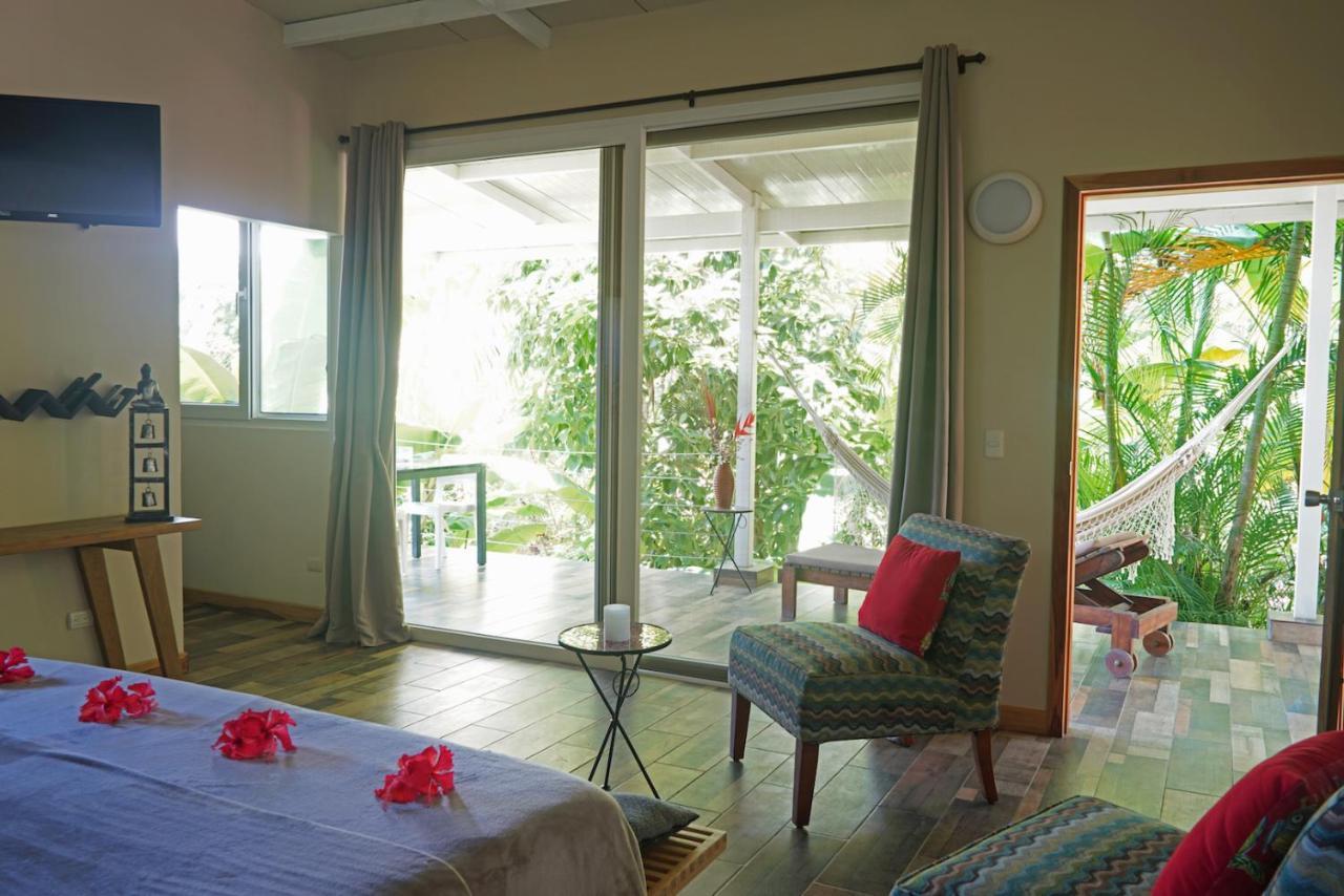 Funky Monkey Lodge Playa Santa Teresa  Eksteriør bilde